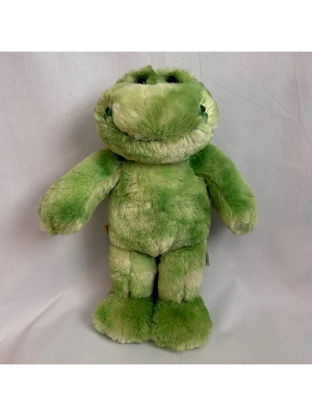 Build-a-Bear Limited Edition St. Patricks Day Happy Go Lucky Frog Stuffed Animal
